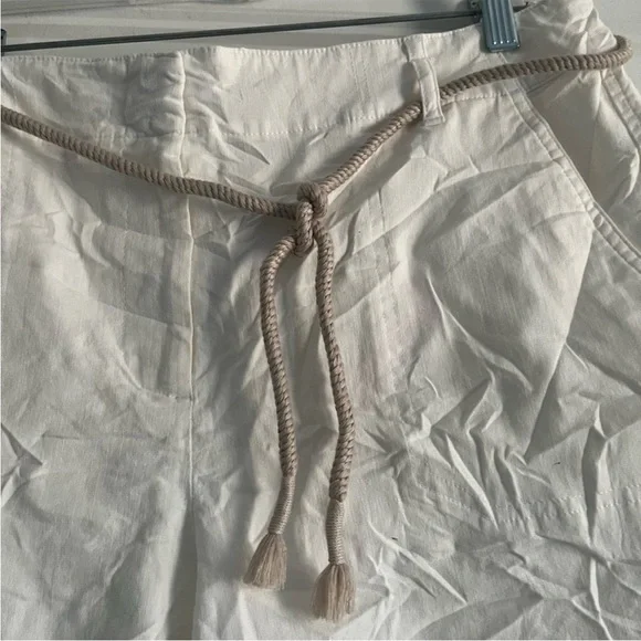 Talbots Stylish Rope Belt Shorts - Picture 5 of 8